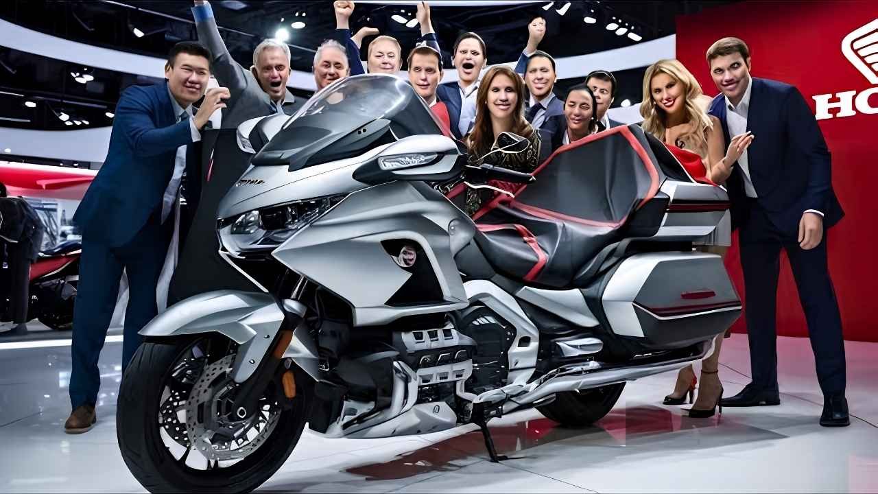2026 Honda Gold Wing Night Rider Supreme: Luxury Touring Motorcycle with Powerful Engine, Premium Comfort and Futuristic Design